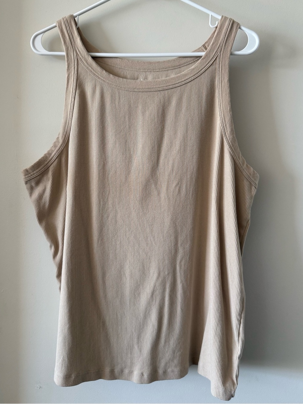 Gap Rib-Knit Tank - Picture 2 of 7